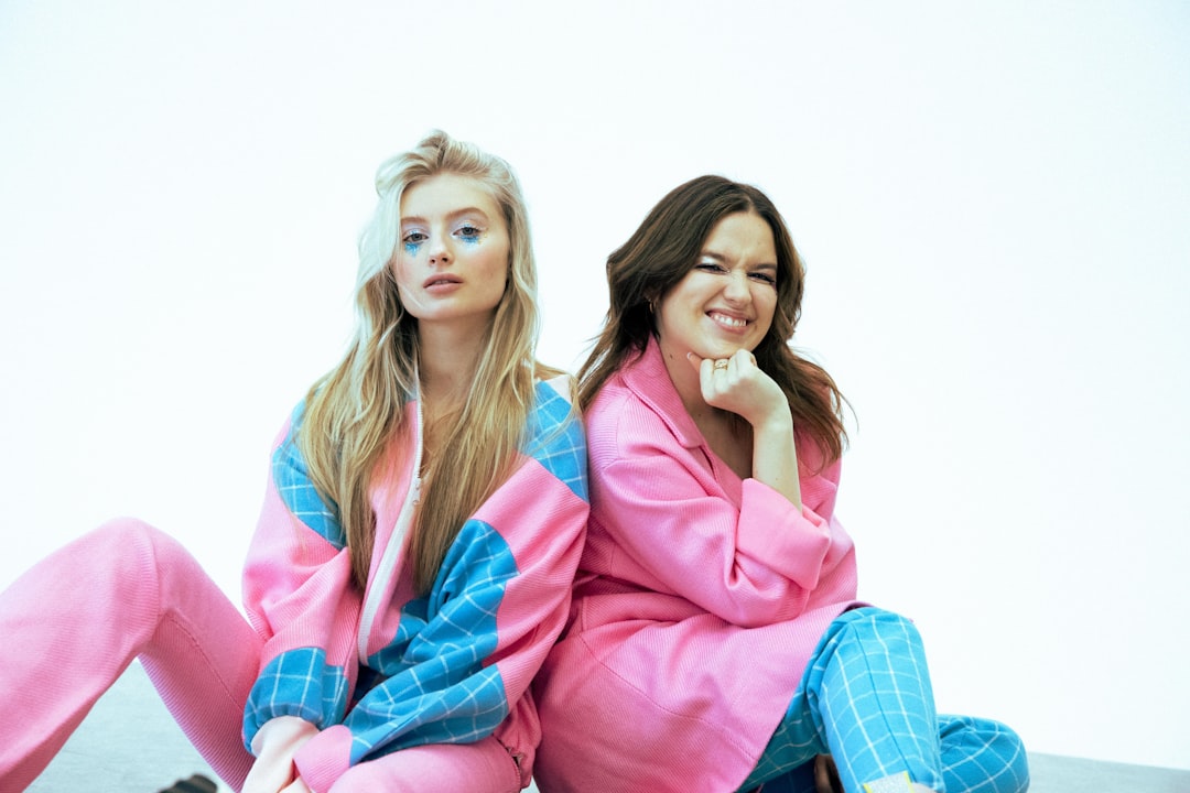 Elevate Your Style with Vibrant Thread’s Latest Fashion Trends